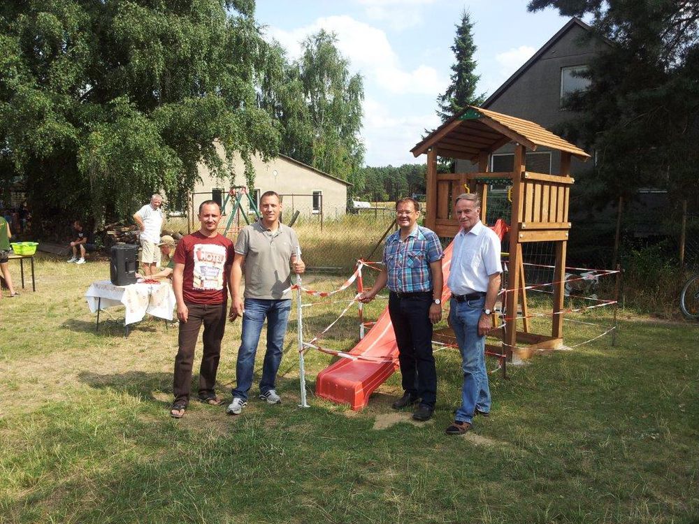 Einweihung des Kletterturms